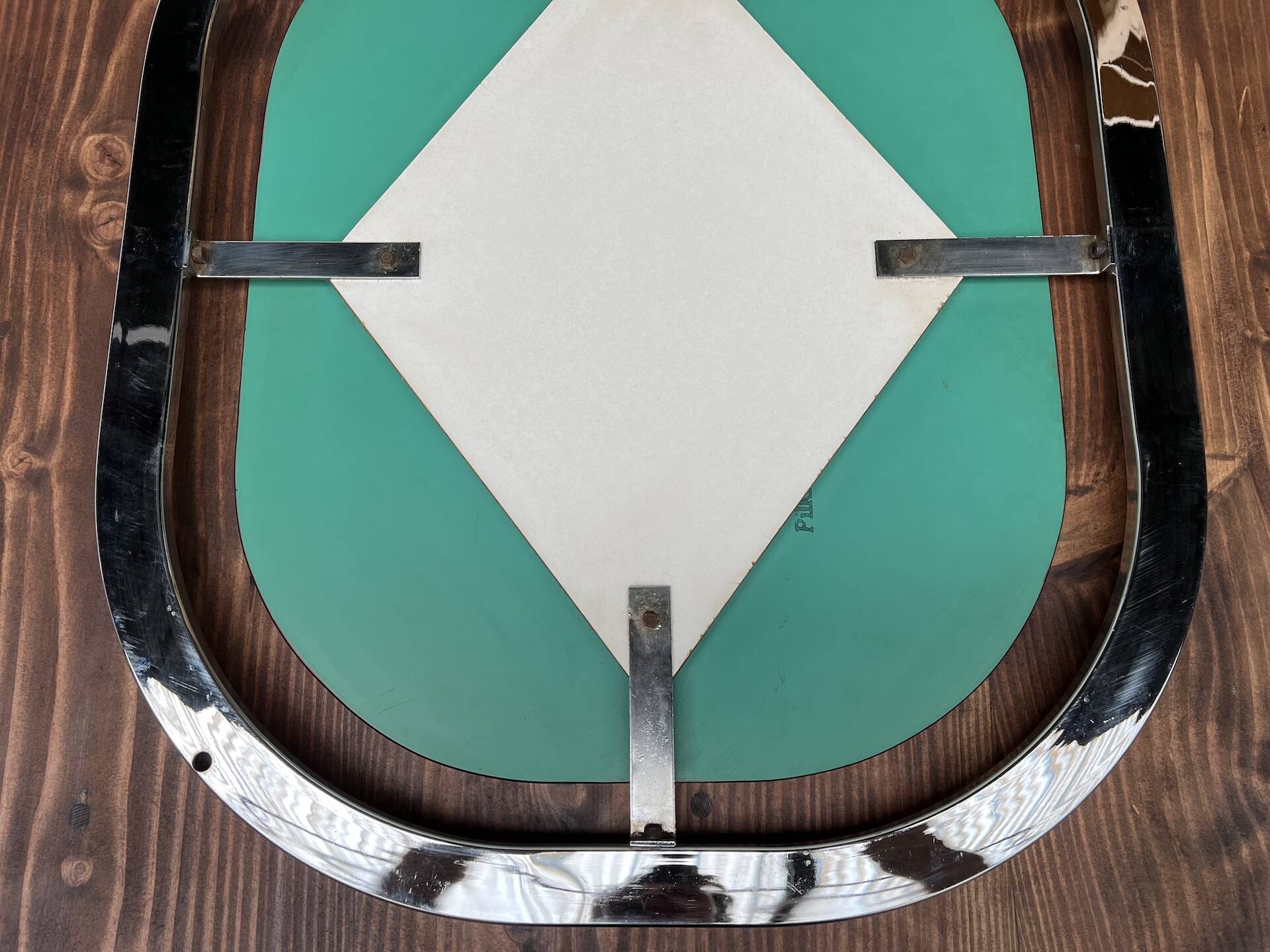 Bauhaus mirror in chrome-plated steel