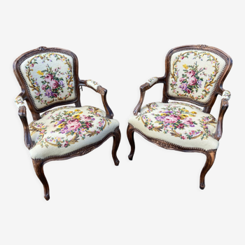 Paire de fauteuils louis xv