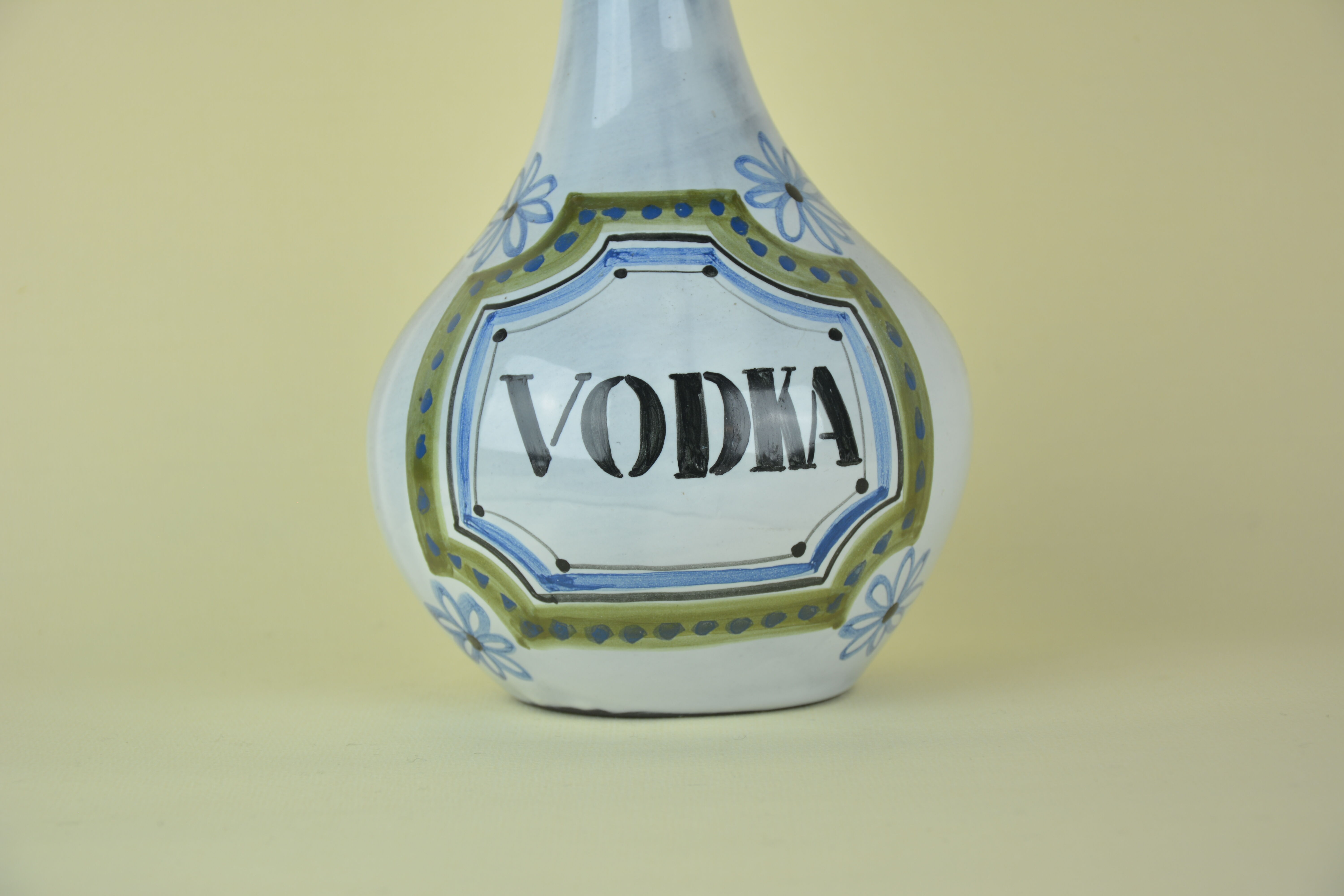 Roger Capron, Vodka bottle