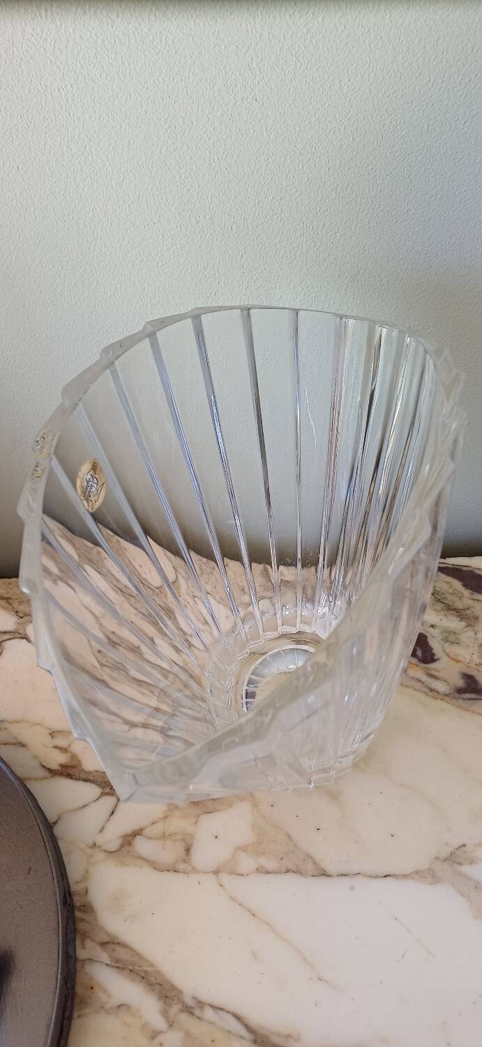 Crystal vase from Arques