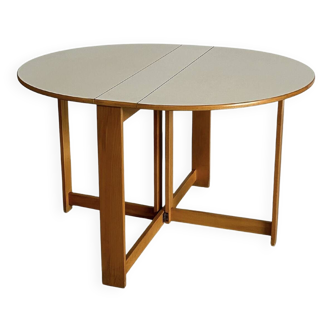 Vintage Round Scandinavian Foldable Dining Table in oak 1970s