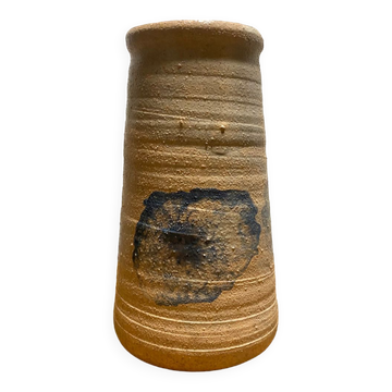Ceramic vase with blue flowers