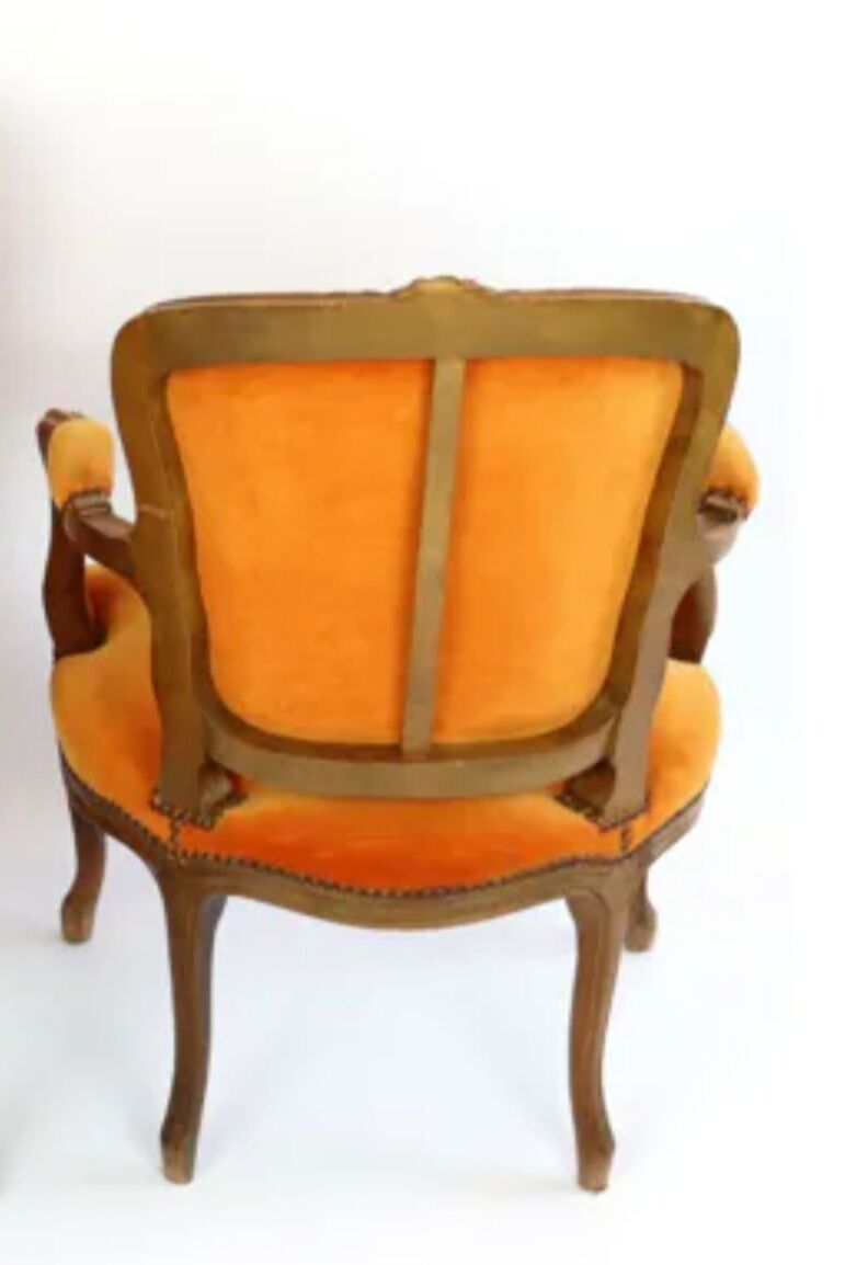 Orange ras ras velvet louis XV chair