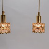 Deux suspensions en laiton doré et cristal, de Palwa, design 1960