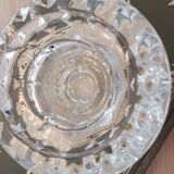 Bougeoir en verre ciselé
