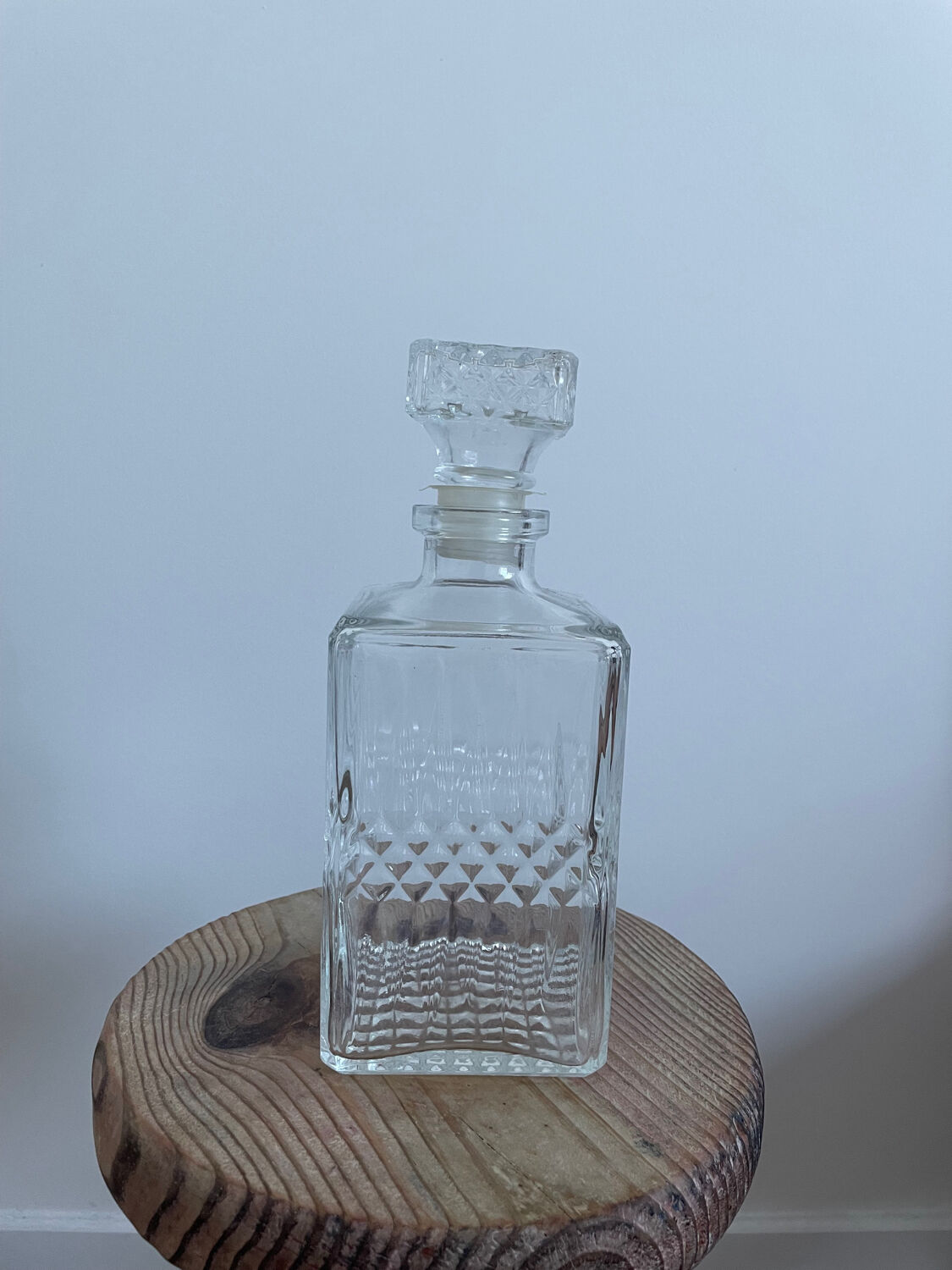 Whiskey decanter