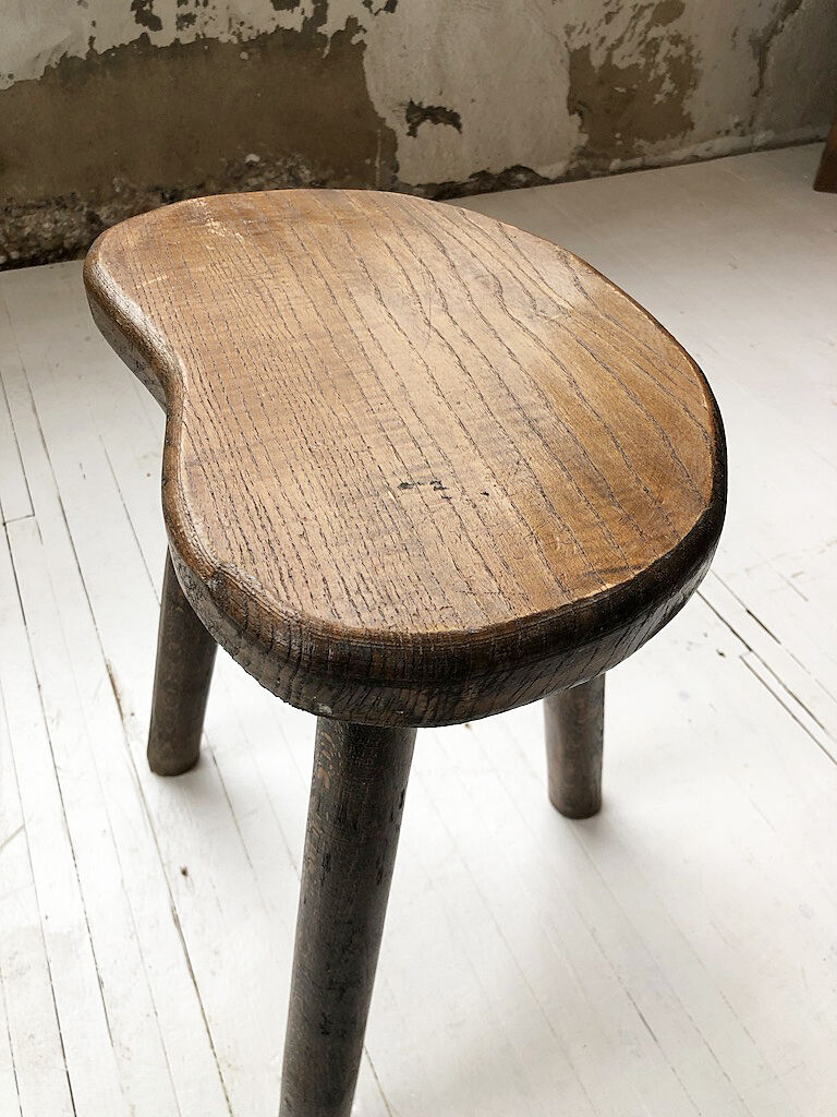 Handcrafted oak bean-shaped stool