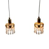 Deux suspensions en laiton doré et cristal, par Palwa, design 1960, Hollywood Regency.