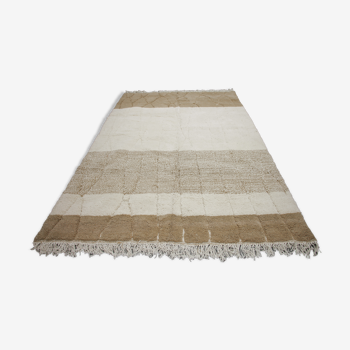 Tapis Beni Ouarain degradé de beige et motifs creusé 310 x 195