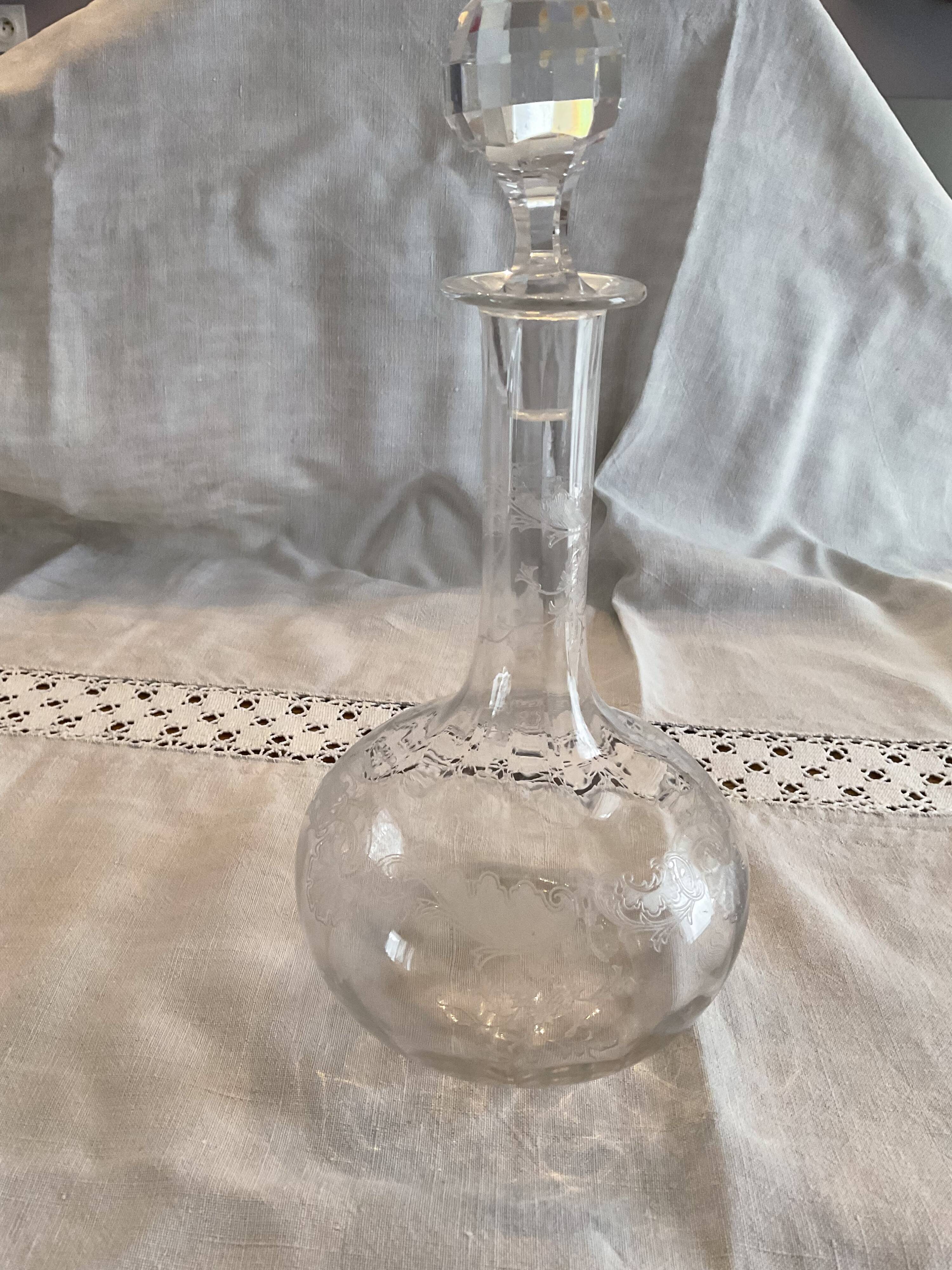 Carafe, Cristal saint louis, model Massenet with Venetian ratings