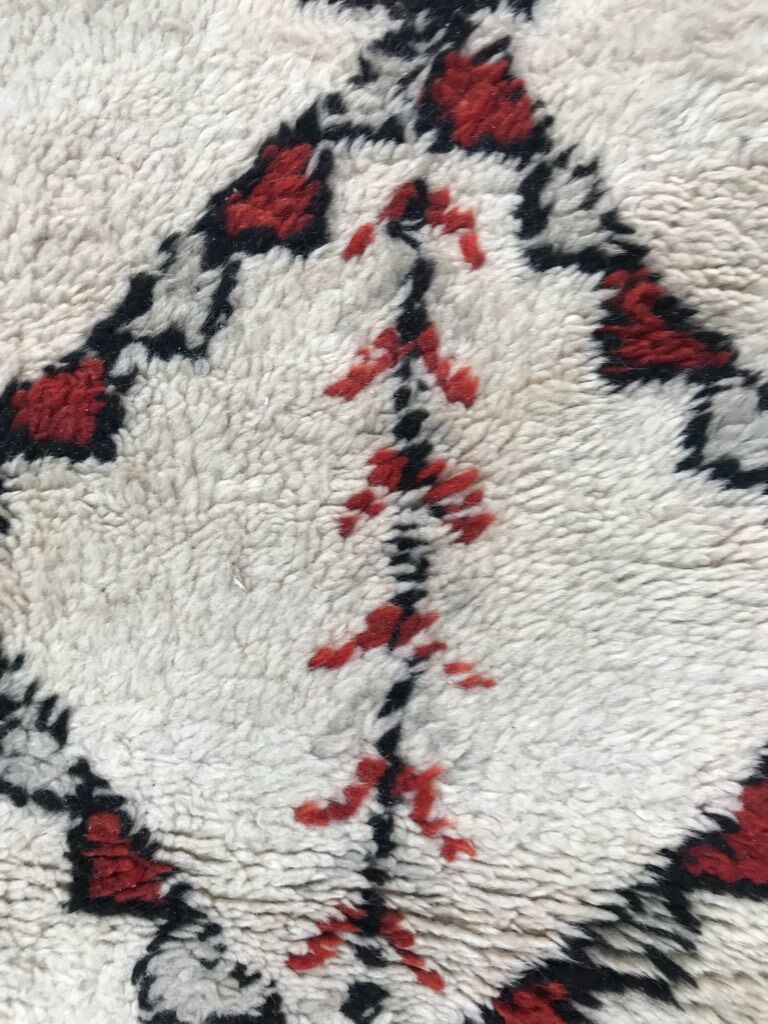 Former carpet blessed ouarain Moroccan 154 x 195 cm