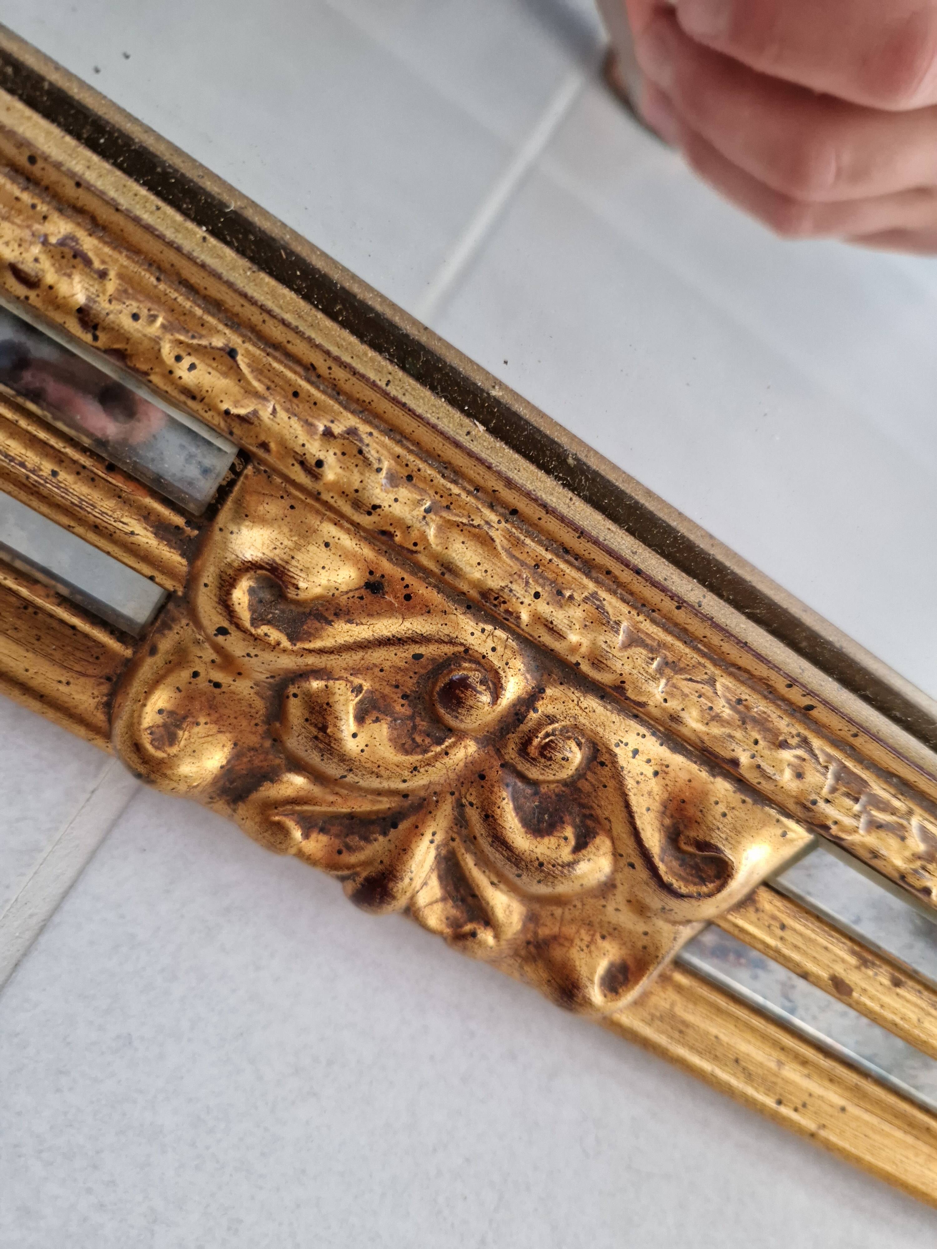 Antique Golden Mirror Deknut Baroque Style