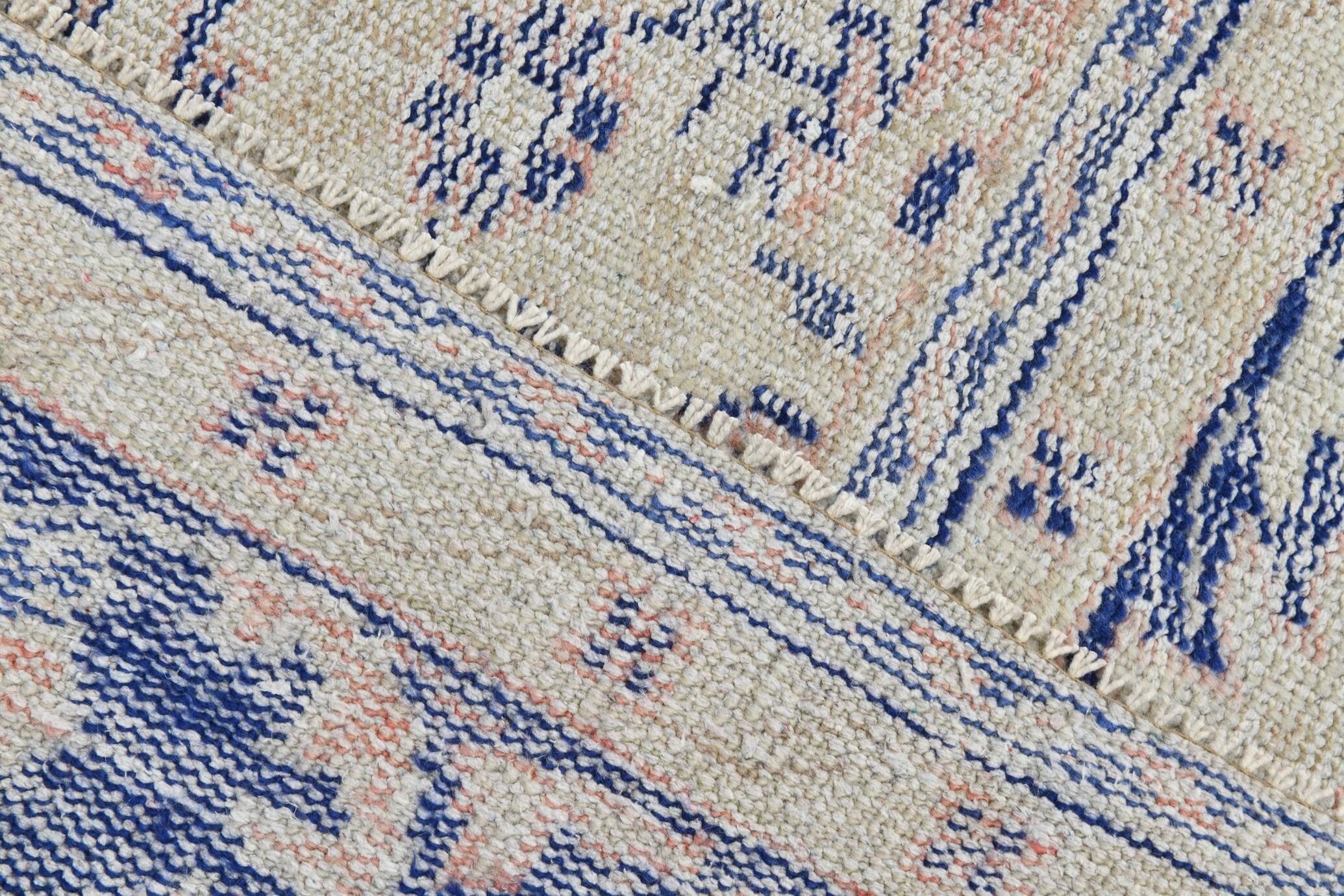 9x12 Pale Red & Blue Vintage Persian Rug, 275x353Cm