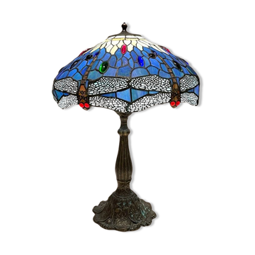 Table lamp resin shade