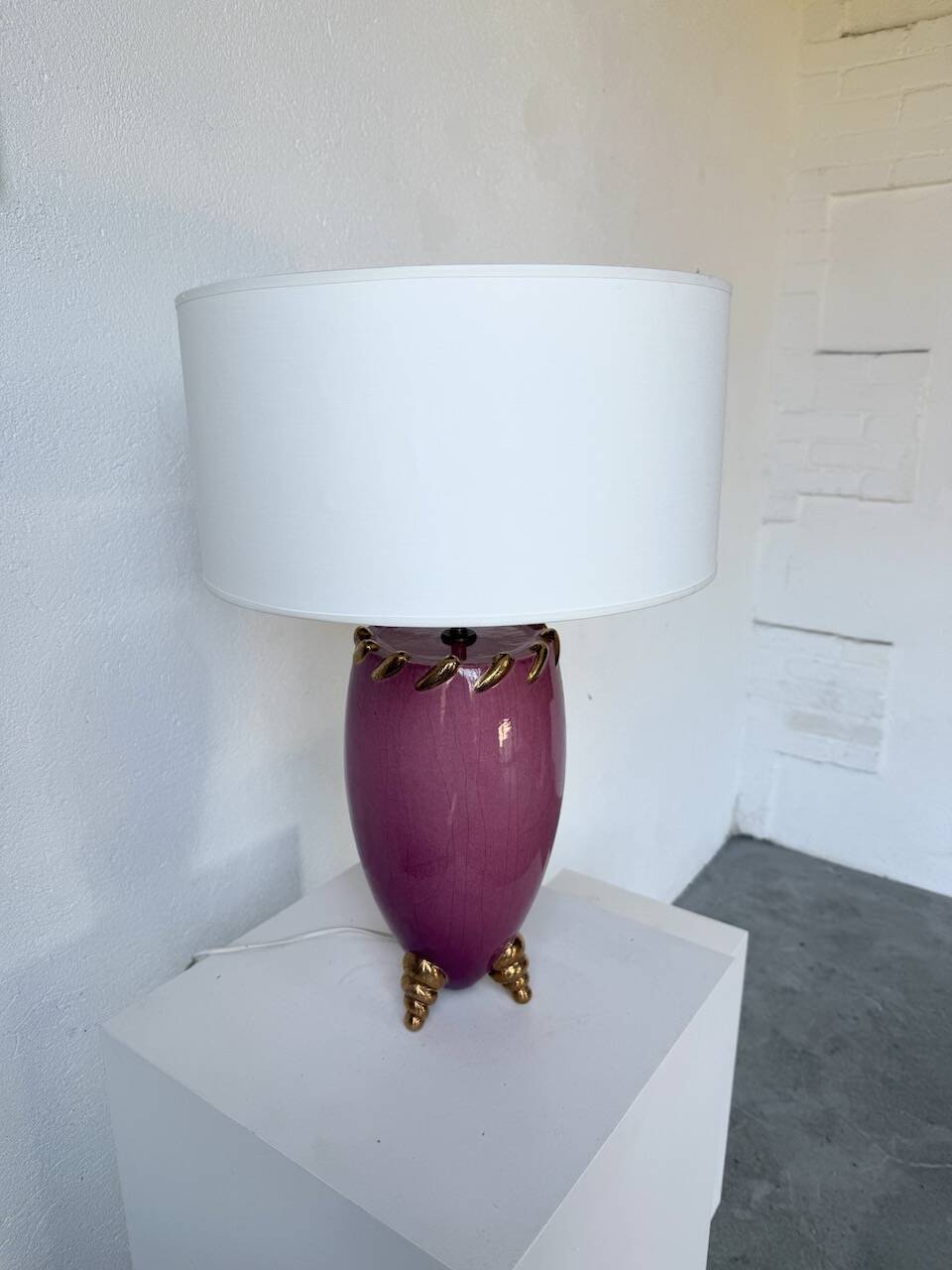 Pink and gold ceramic tripod table lamp