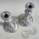 Bougeoirs en métal argenté