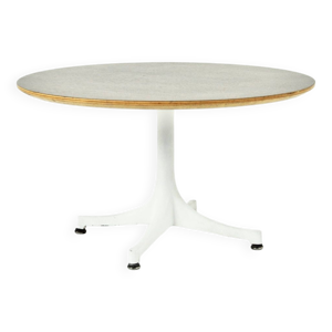 Table d'appoint par George - herman