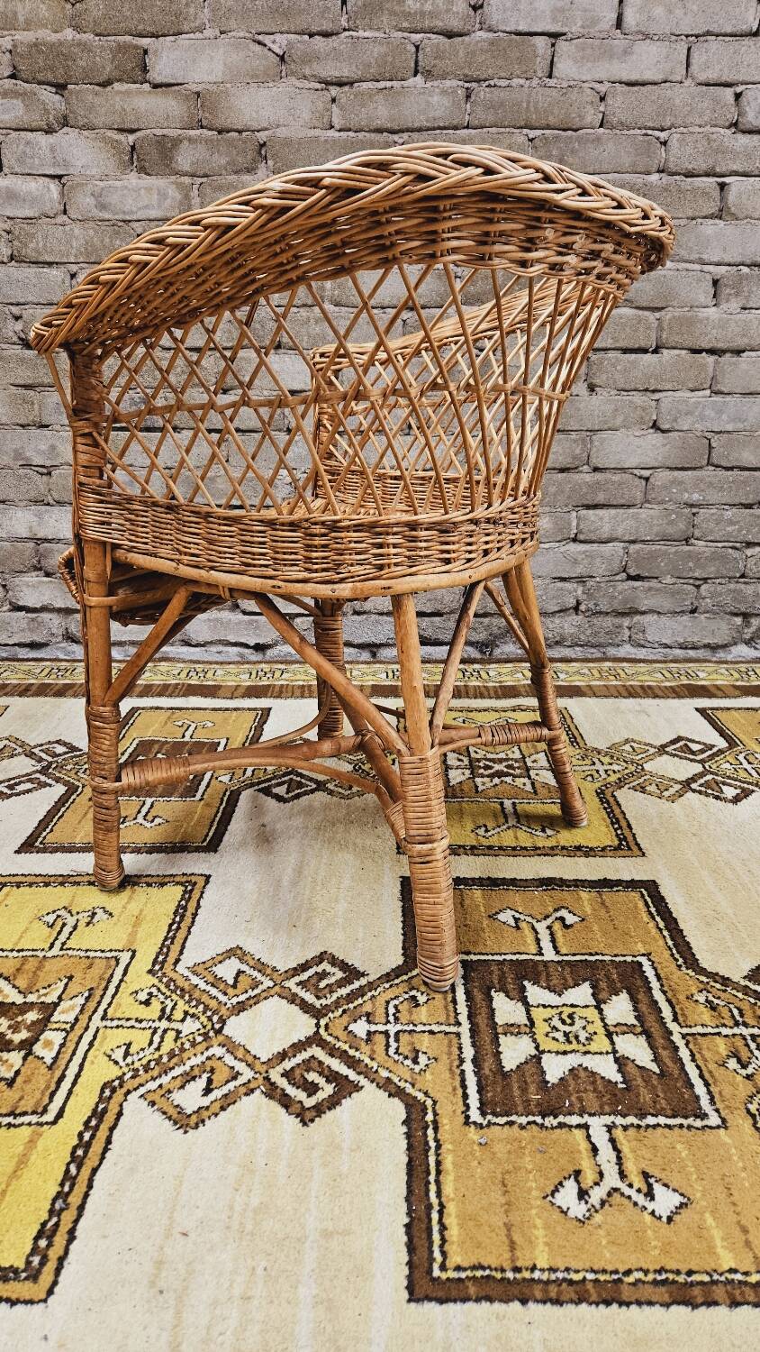 Vintage 1960s wicker rattan armchair