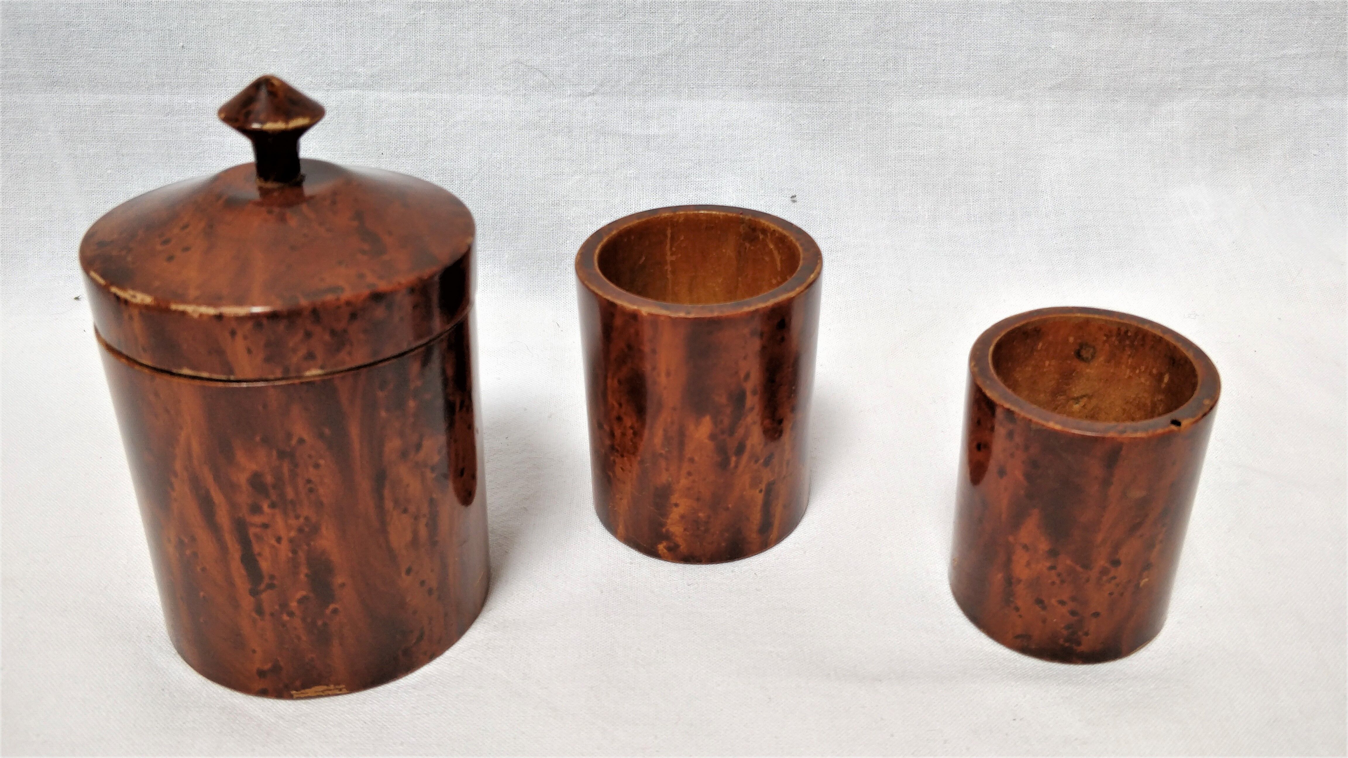 Plateau et pots en bois