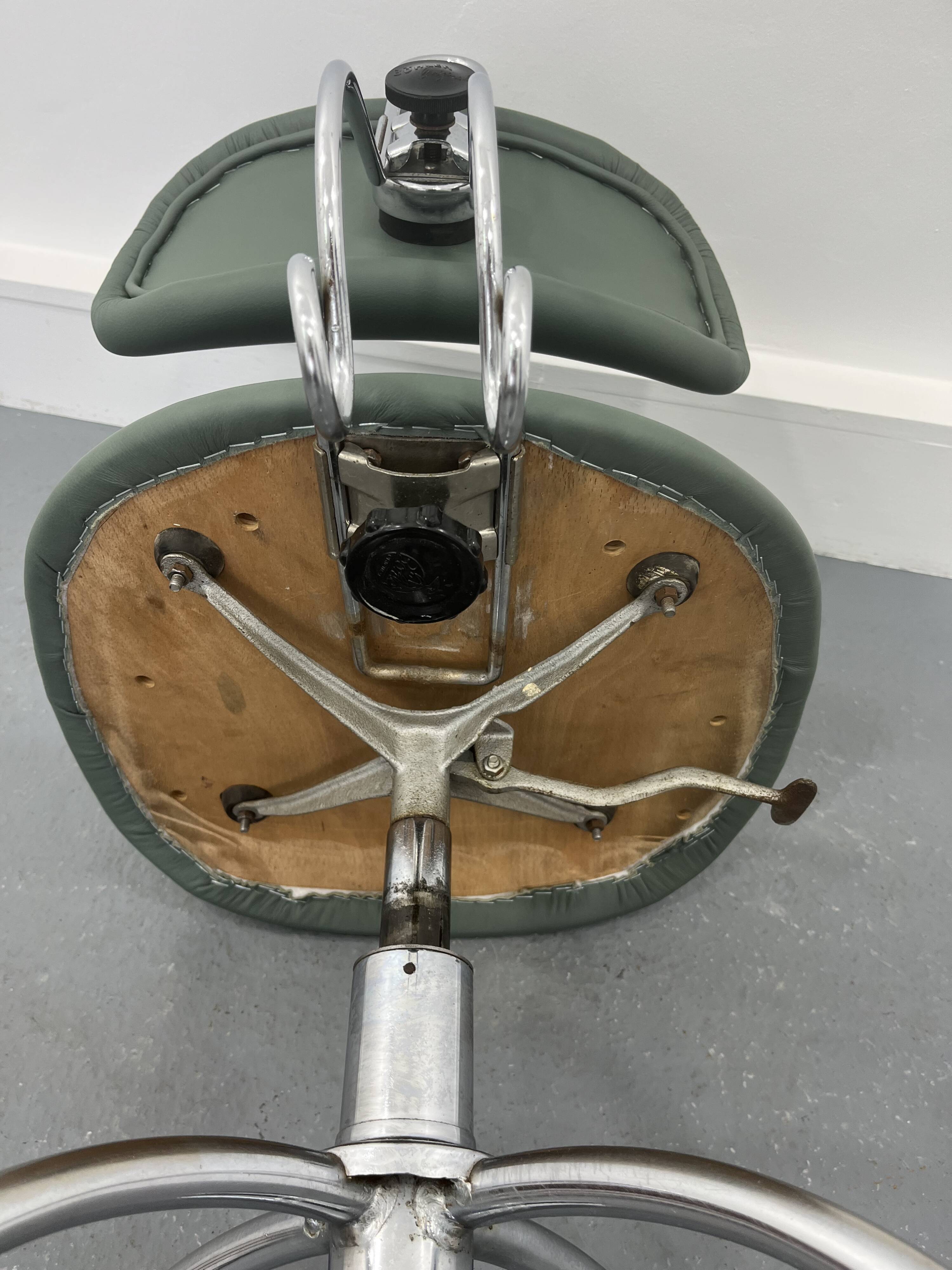 Mid-century swivel chair from Bohler 1950s