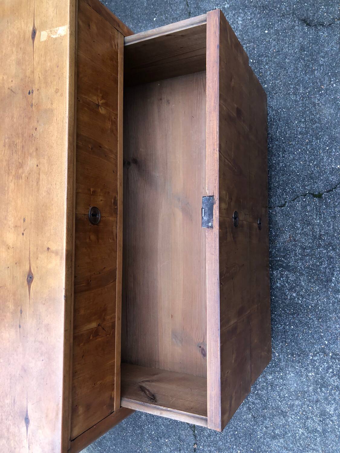 Vintage solid wood chest of drawers