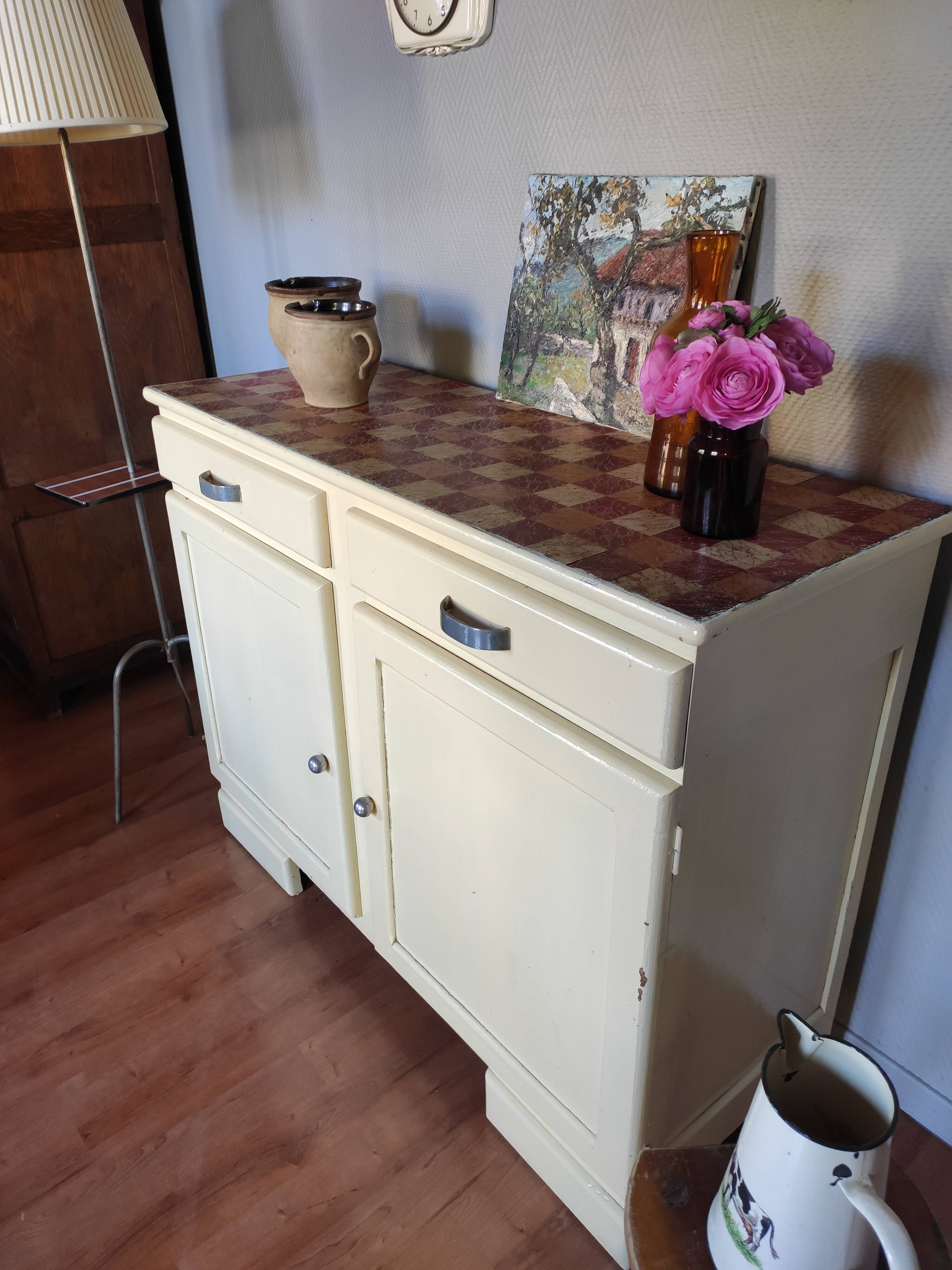 Parisian buffet Mado