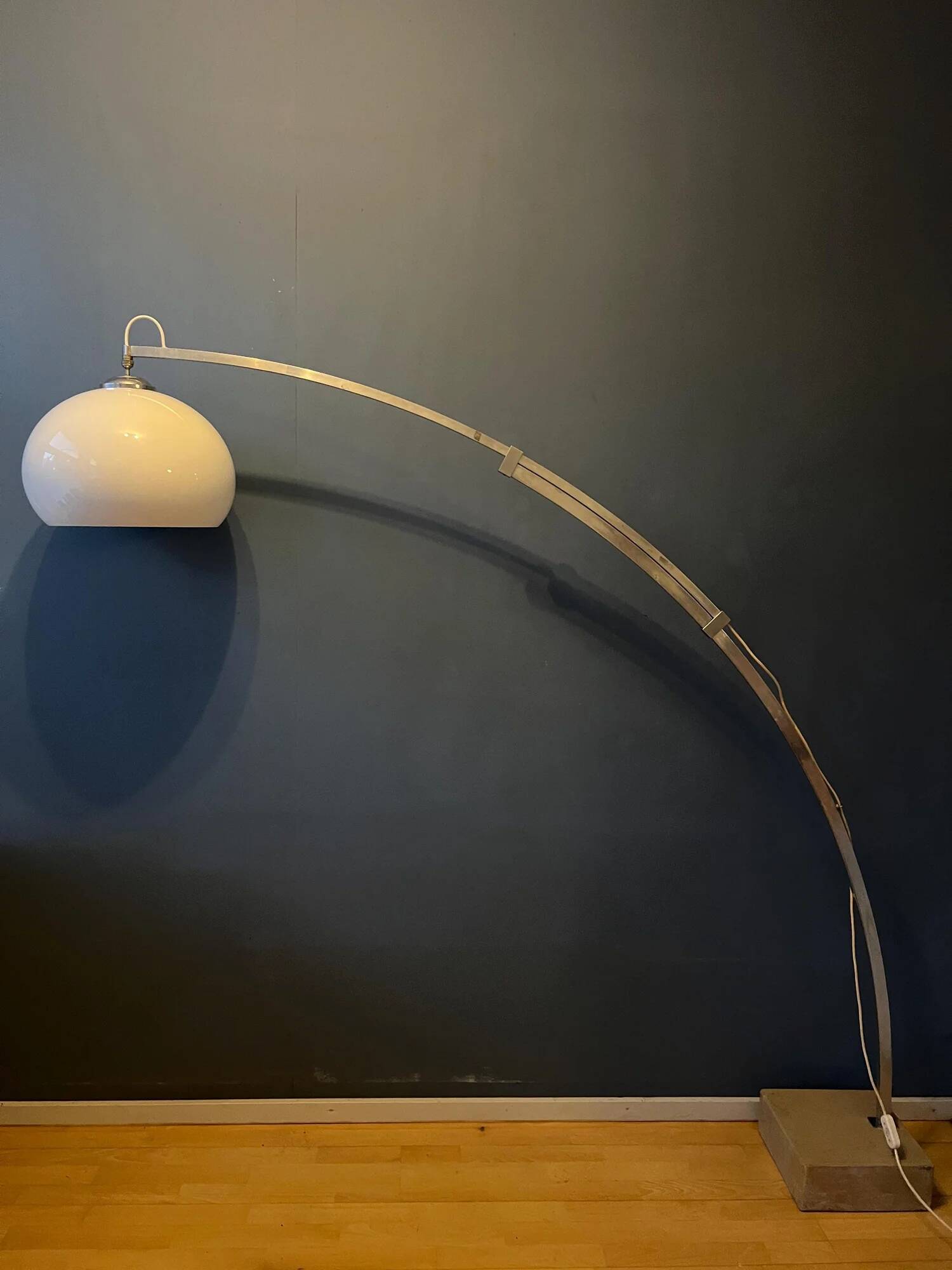 Vintage space age arc floor lamp in style of Guzzini