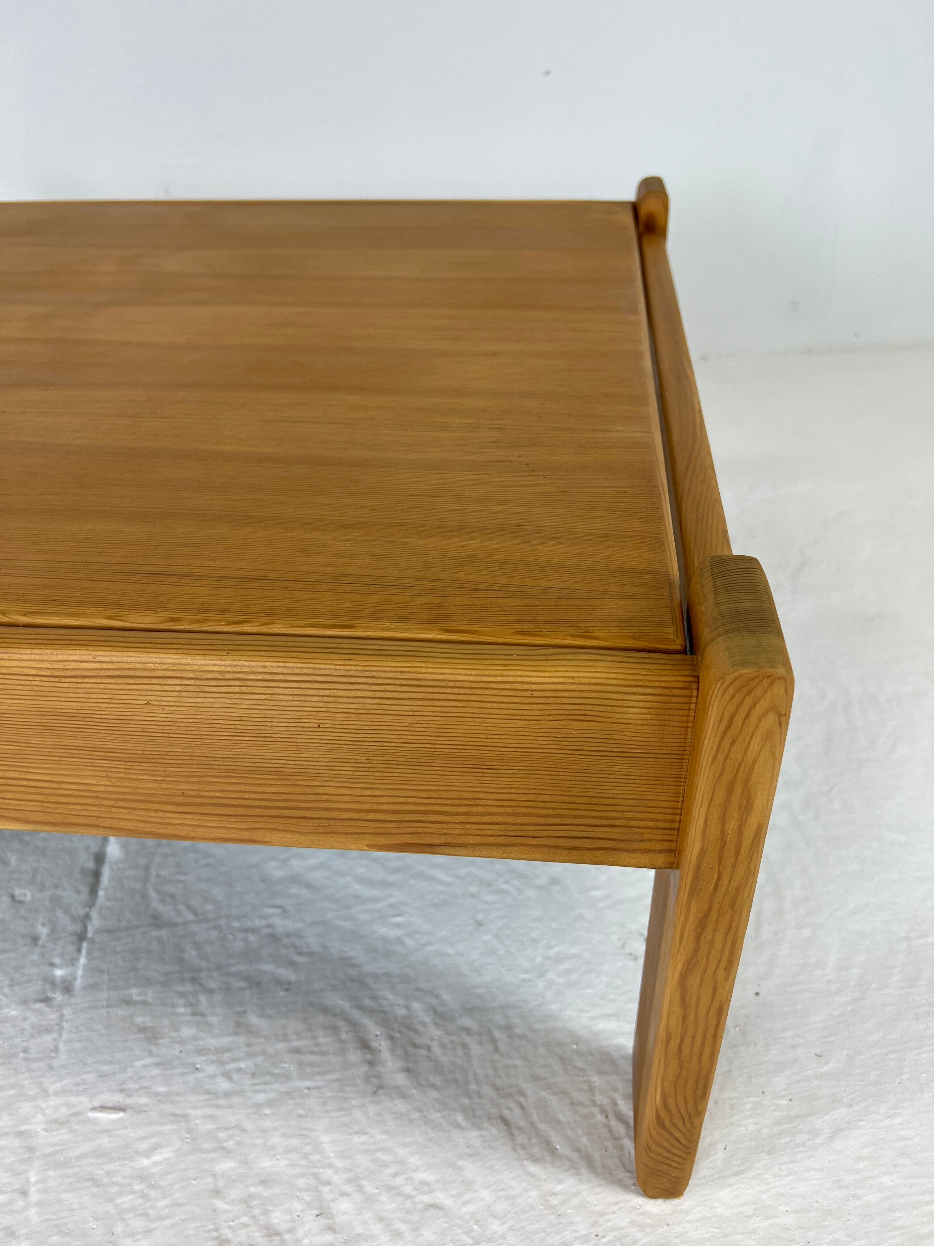Modernist two-sided beech coffee table, 70s