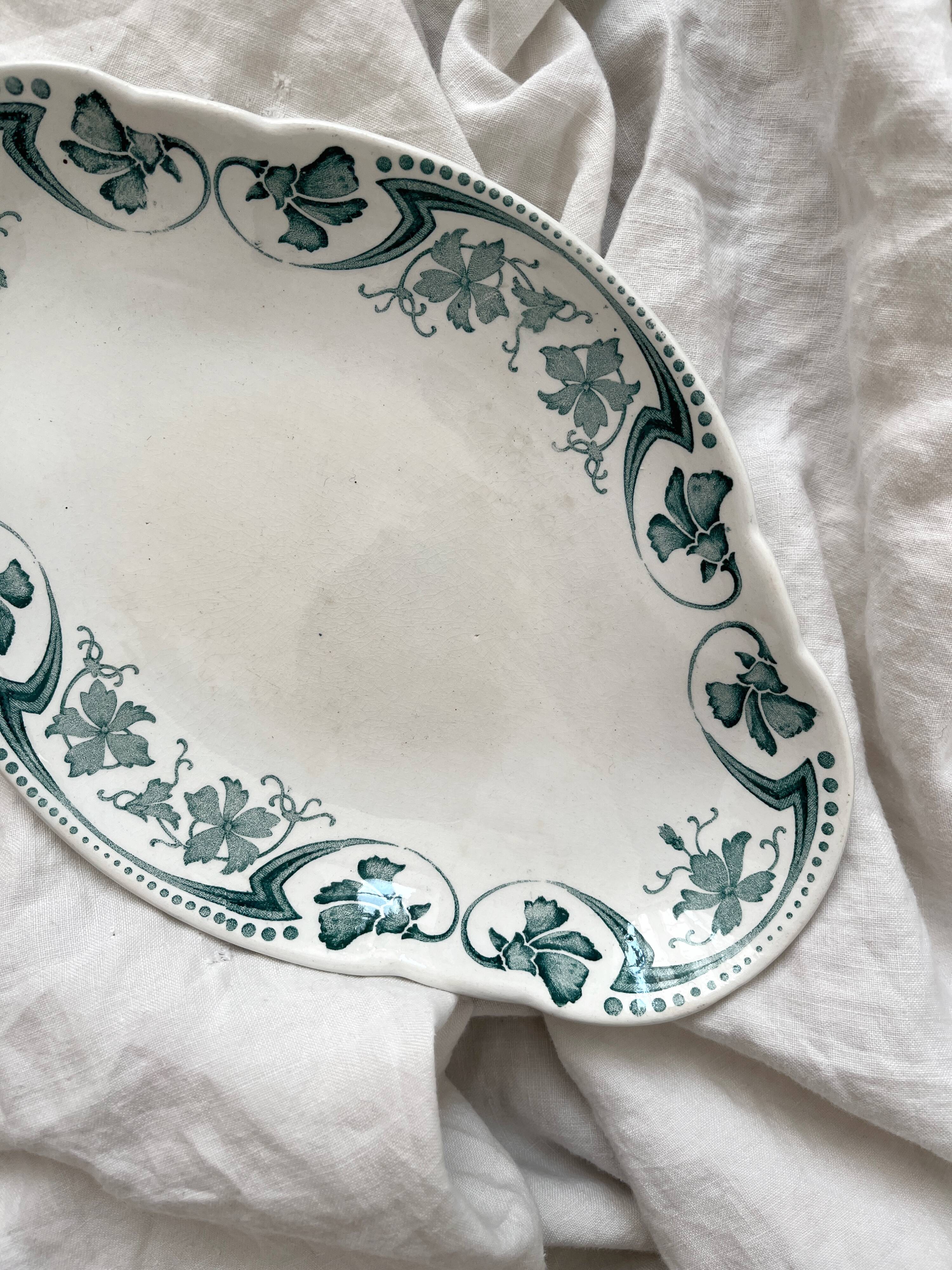 Ironware dish "Lucy" KG Lunéville circa 1900