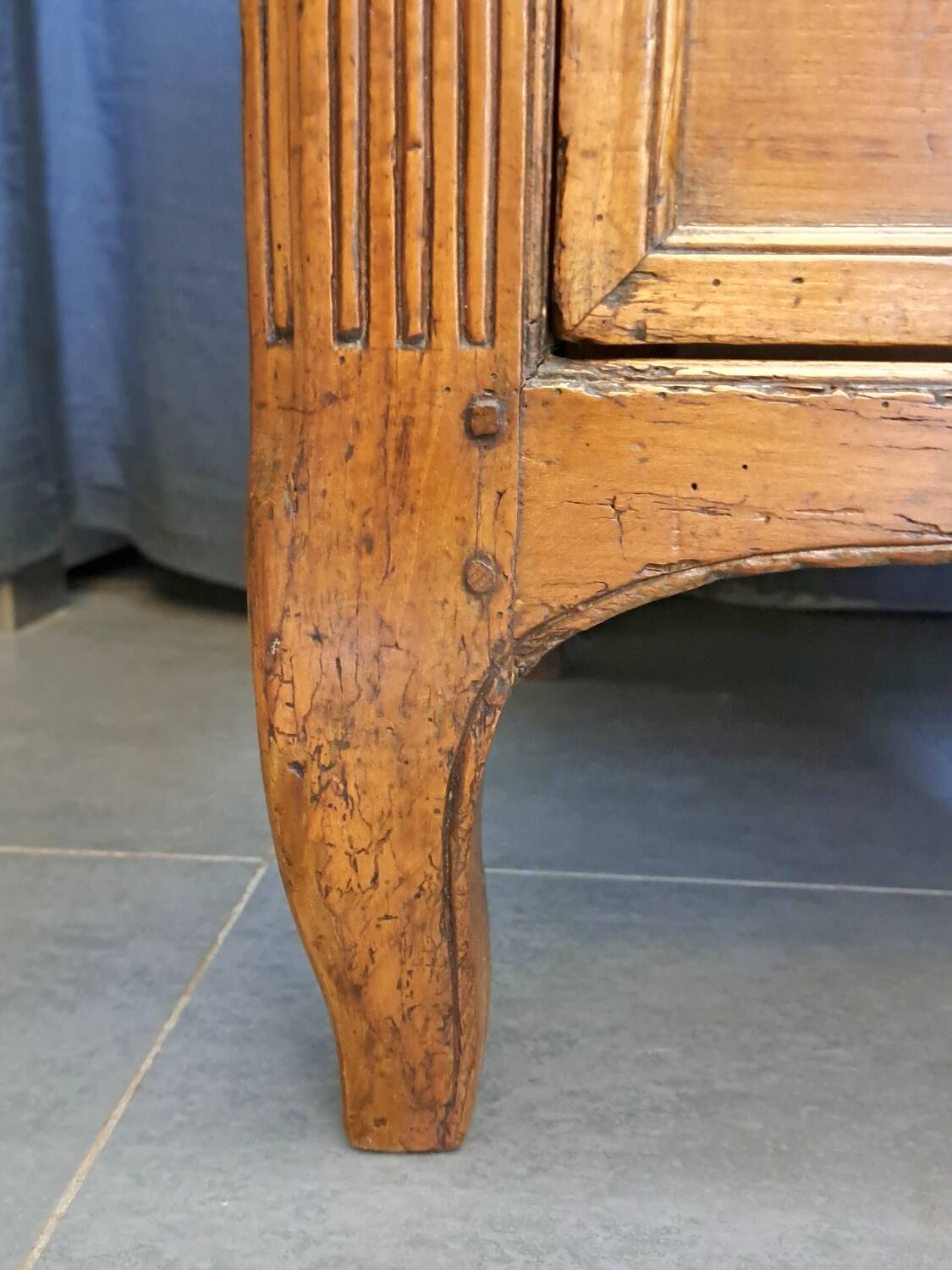 18th century chest of drawers, Transition period