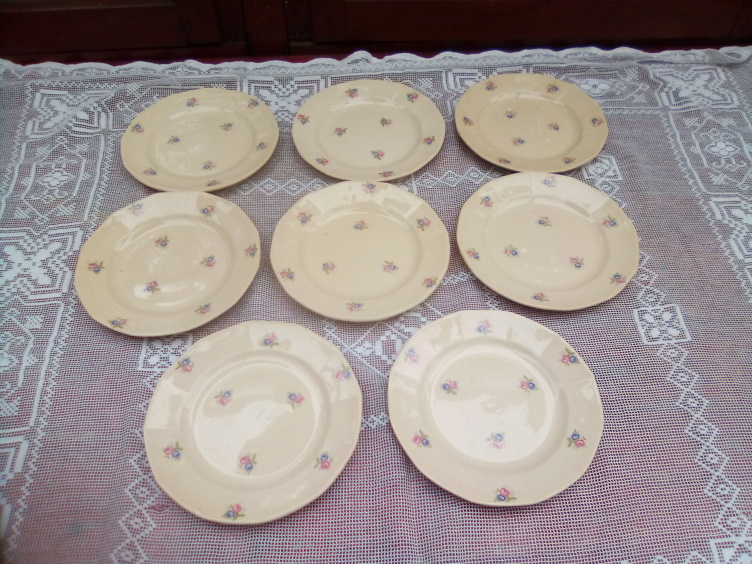 8 assiettes à dessert digoin