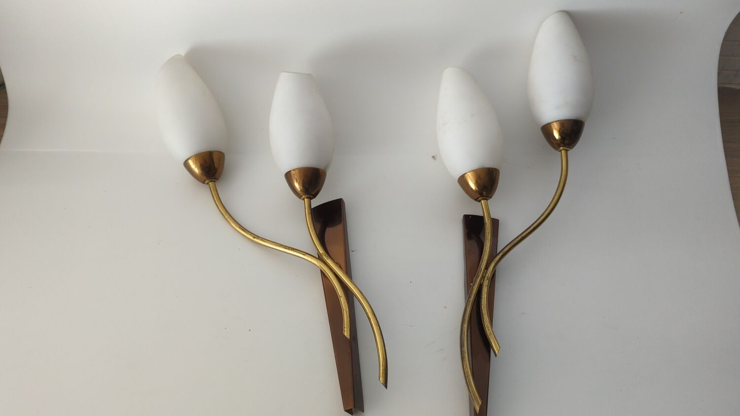 Pair wall lamp hollywood regency style