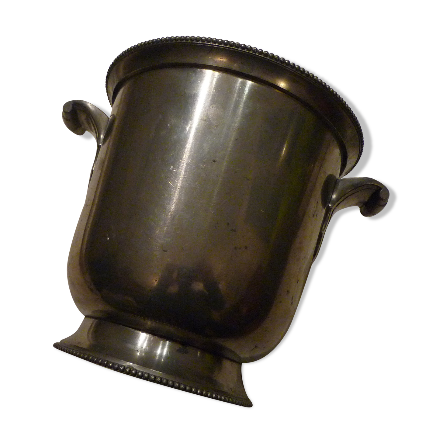 Tin champagne bucket from the Manoir à deux prises