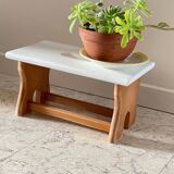 Tabouret vintage en hêtre et peint en blanc