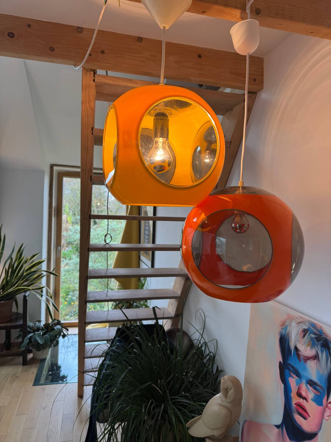 Yellow UFO Space Age suspension attributed to Luigi Colani, 1970s.