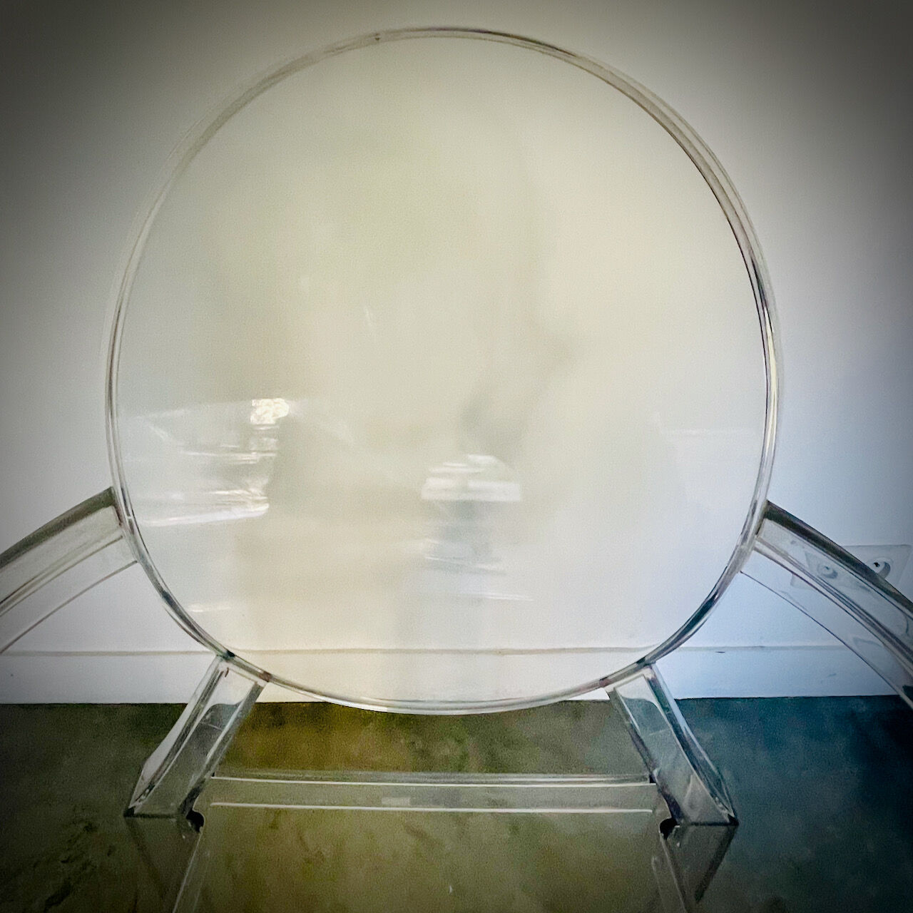 3 Louis Ghost armchairs by Philippe Starck