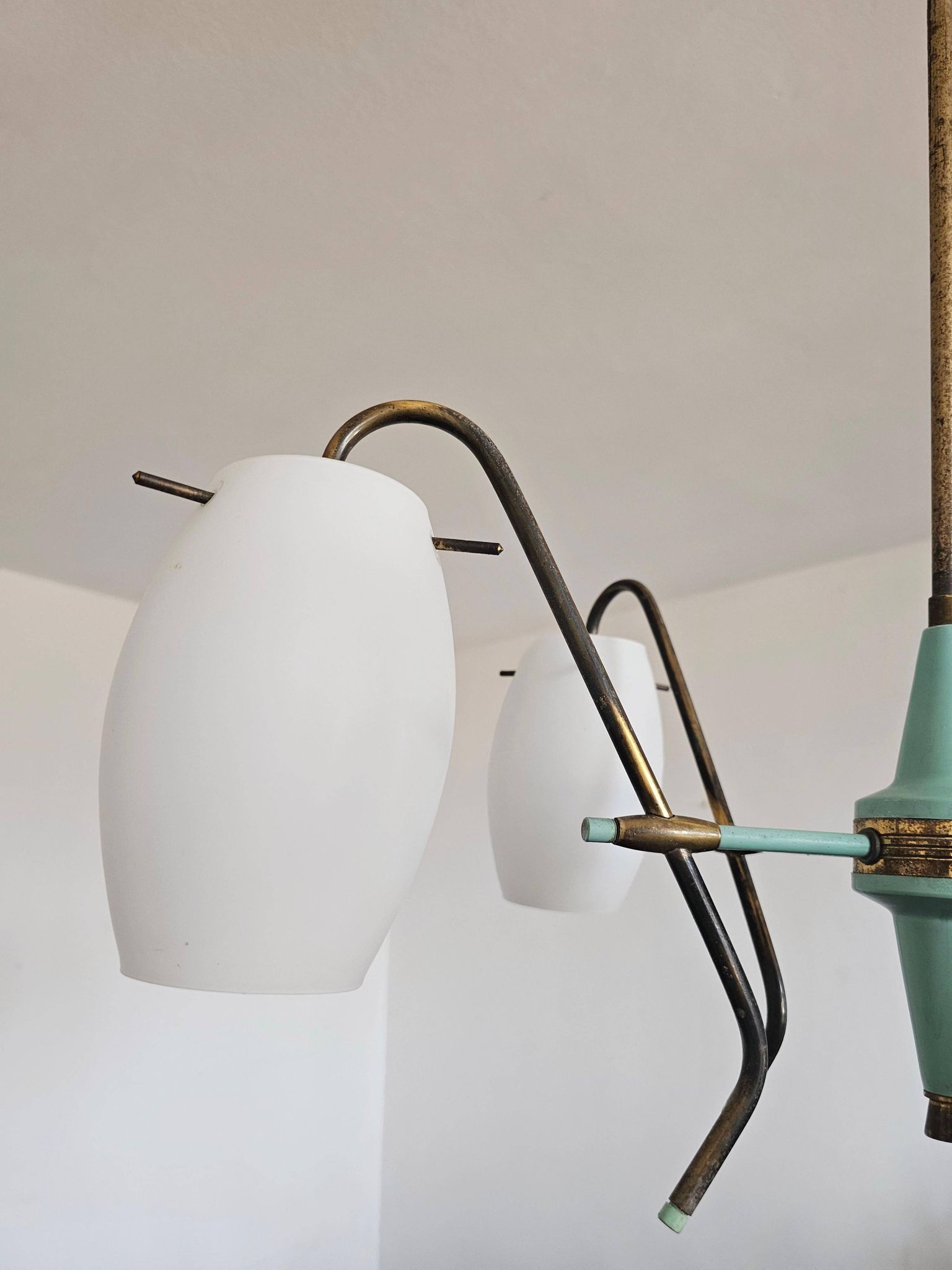 Opaline glass and brass chandelier mid-century Stilux Milano 1950s