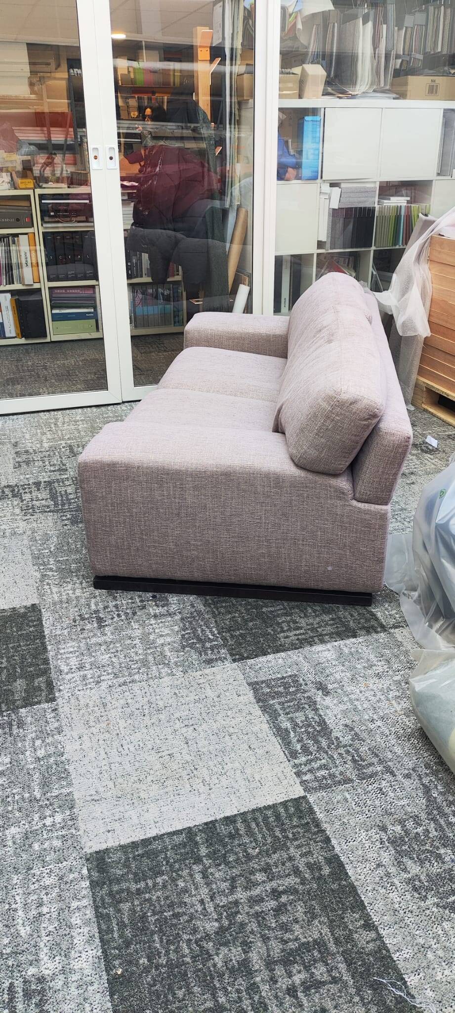 Beige 3-seater sofa, fully renovated.