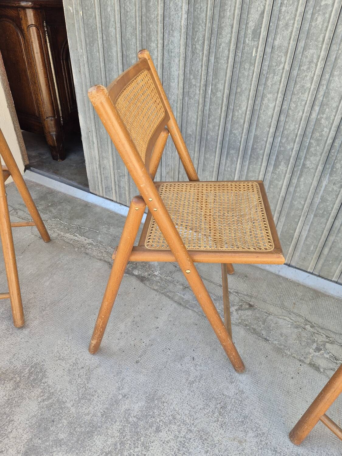 Set of 4 vintage Italian folding chairs in cane 1970s