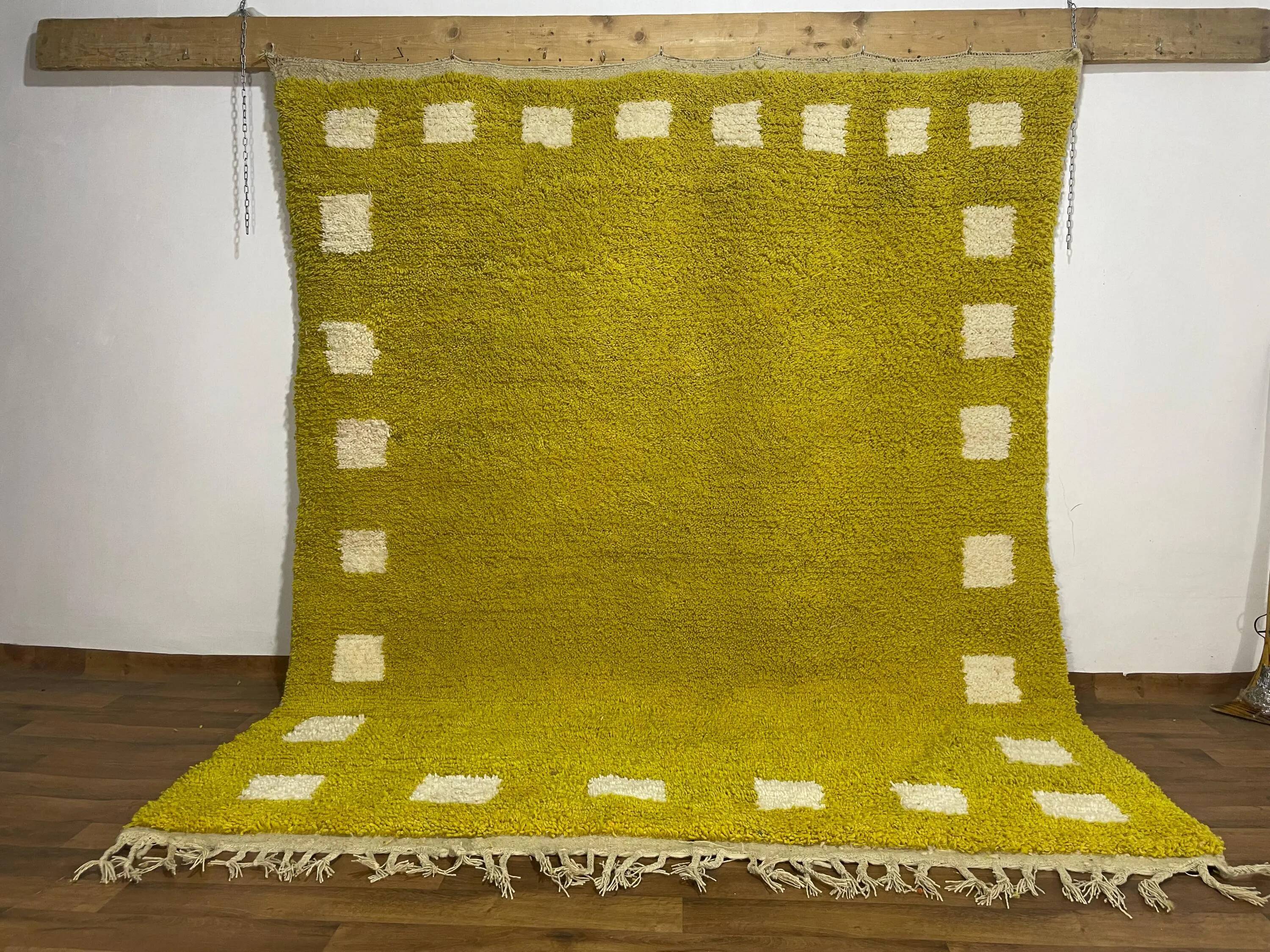 Traditional Moroccan Berber rug 2.5 x 1.5 m