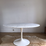 Table tulip par Eero Saarinen pour Knoll