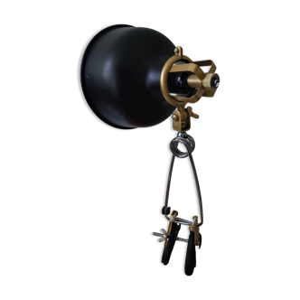 Spot lamp applied to clamp design industrial workshop