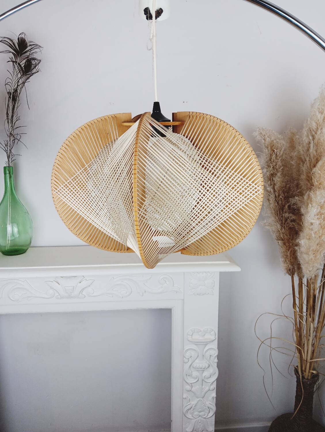 Vintage wood and wicker suspension design