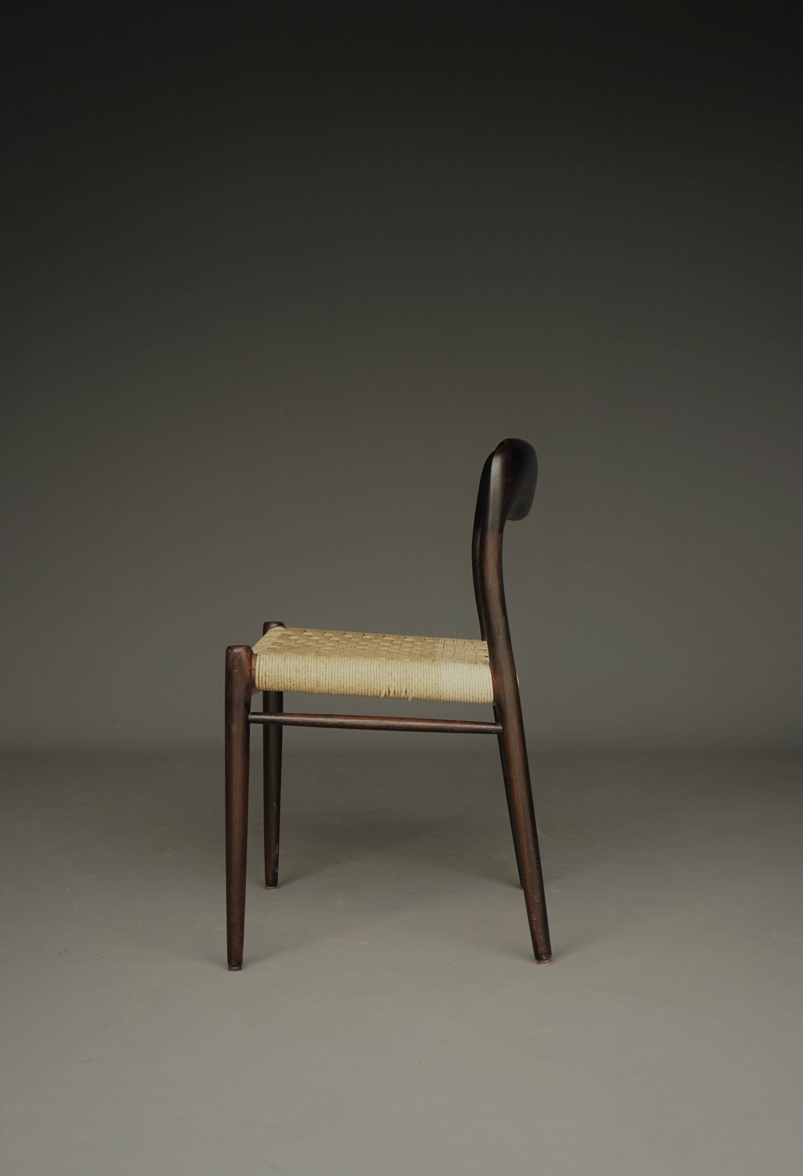 Chaises Model 75 par Niels Otto Møller pour J.L. Moller, années 1960, ensemble de 6