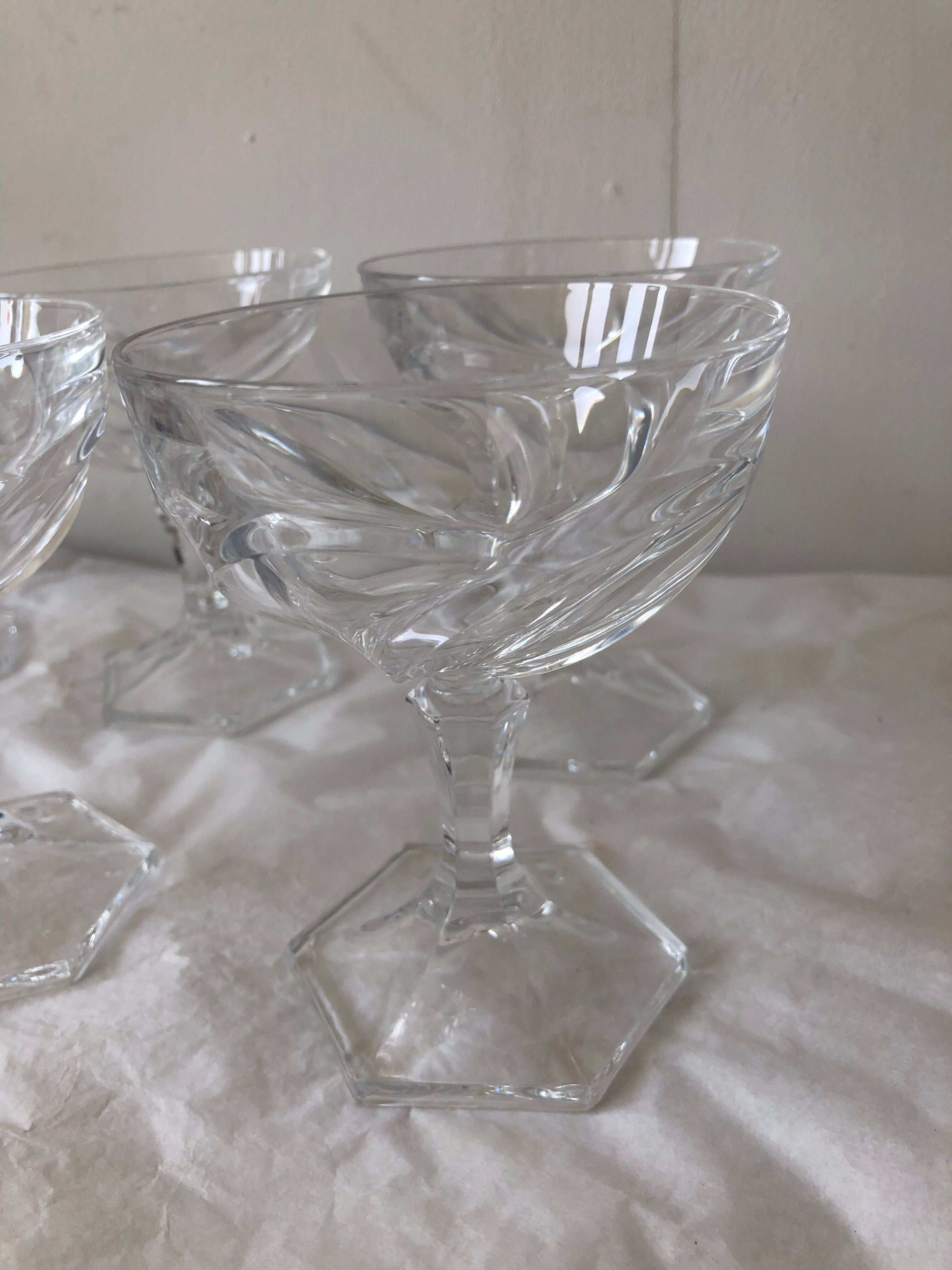 Set of 6 crystal champagne cups