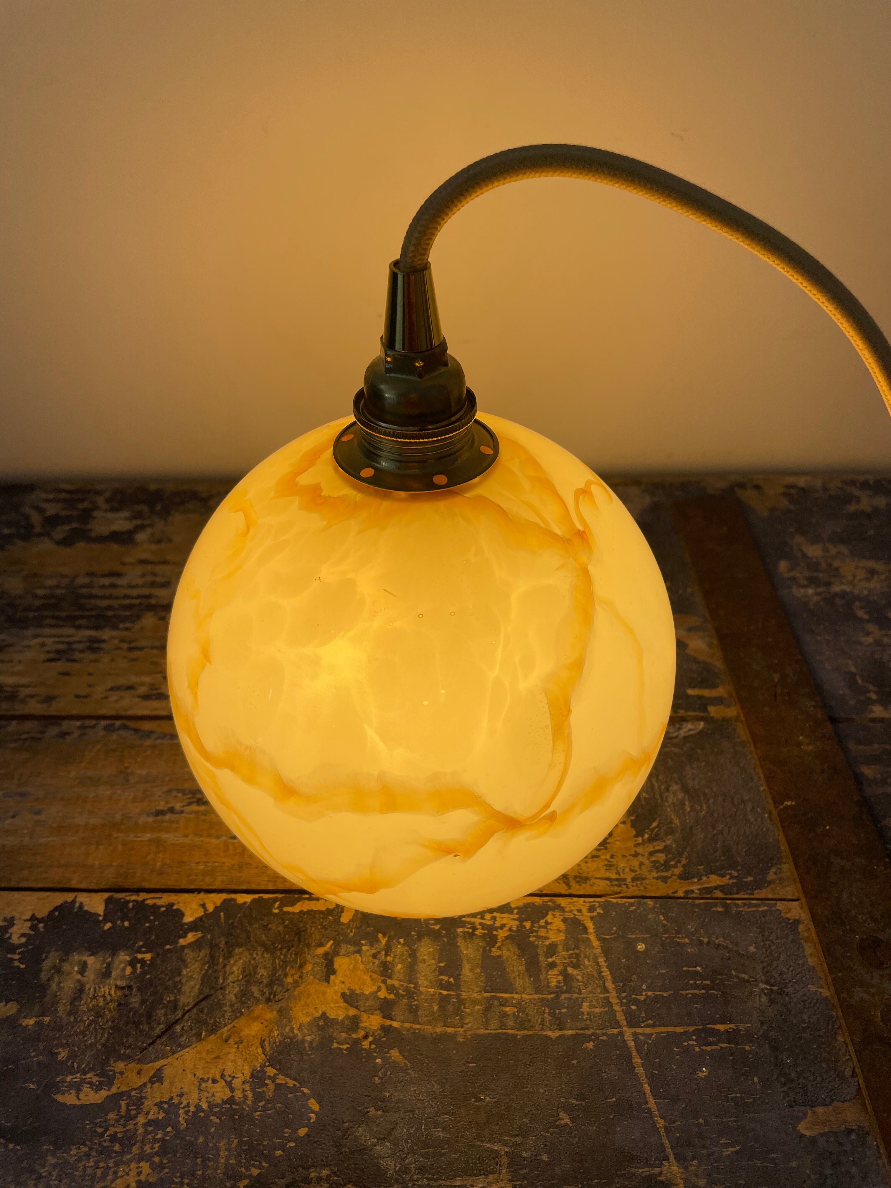 Art Deco walking lamp in marbled beige opaline