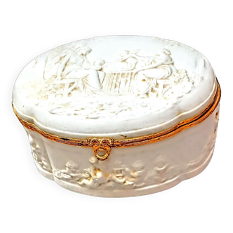 Biscuit jewelry box