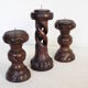 3 bougeoirs en bois tourné