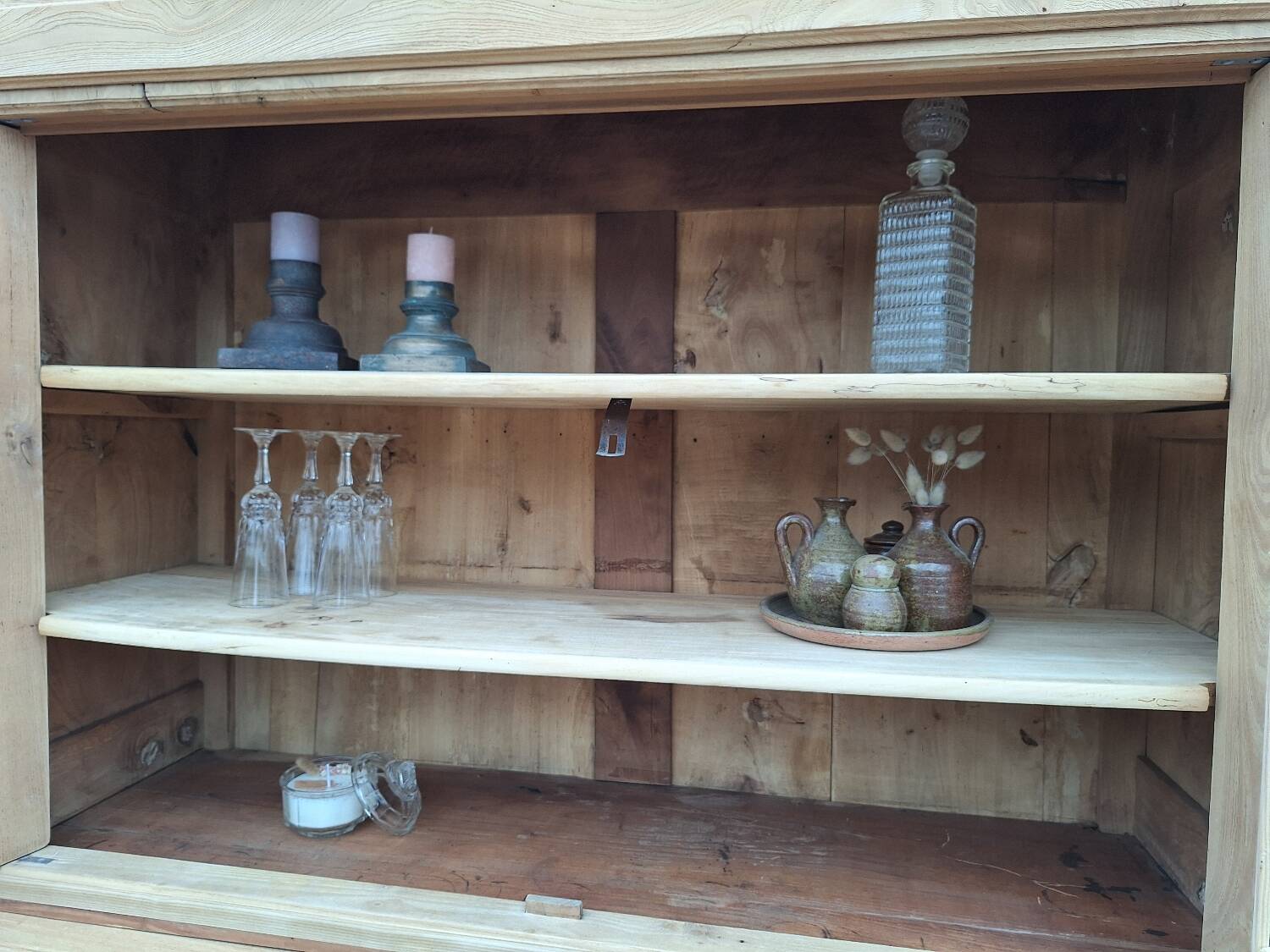 Solid oak dresser