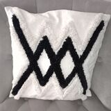 Blessed Berber cushion orarain